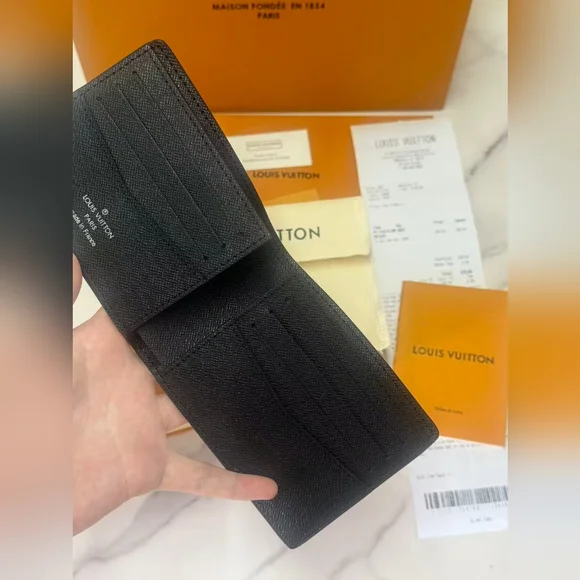 Louis Vuitton Slender Wallet - Picture 3 of 8